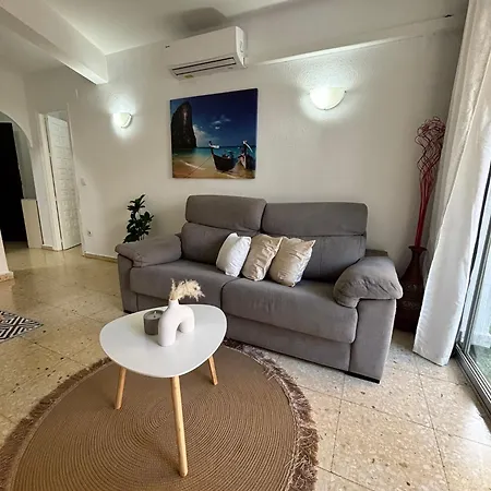 Diyi House Апартаменти Кальпе