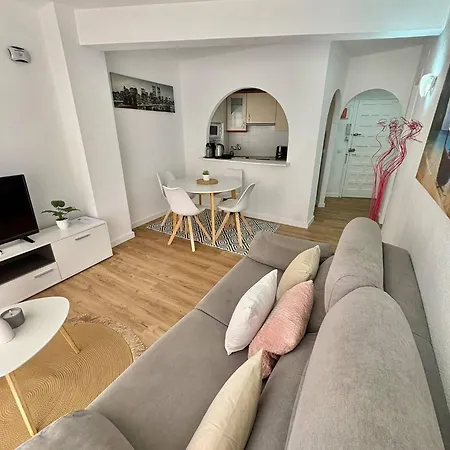 Апартаменти Diyi House Кальпе